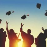 Sejarah dan Filosofi Toga Dalam Upacara Wisuda